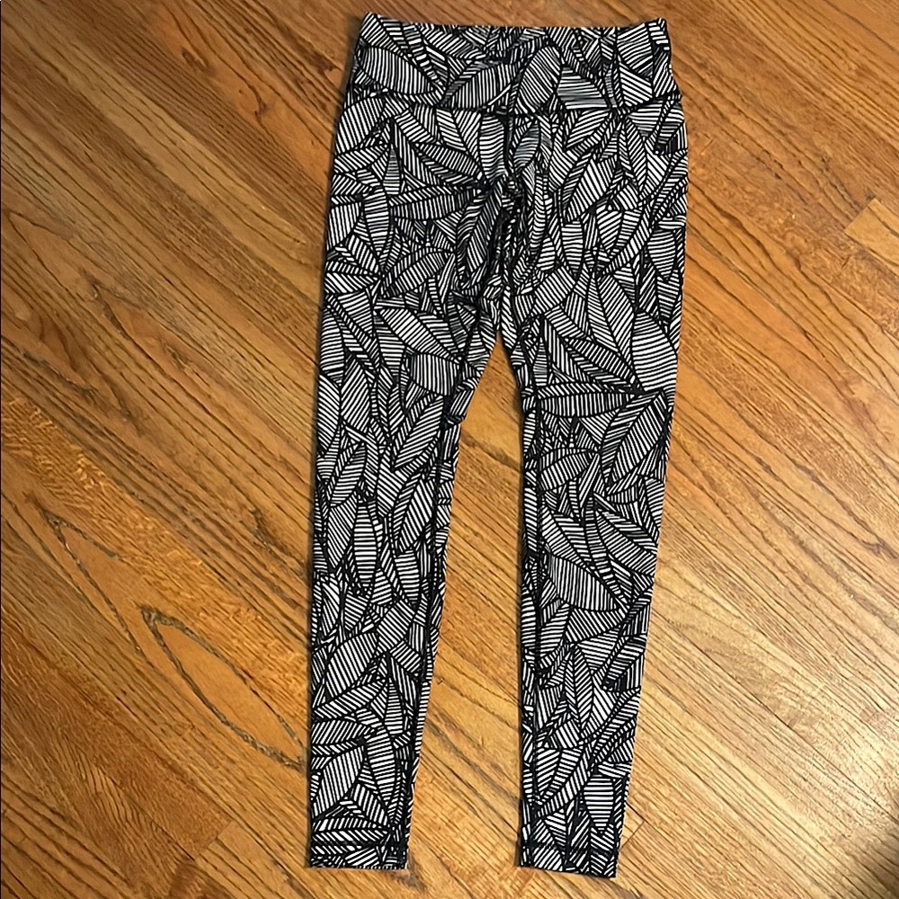 Lululemon Wunder Under Banana Leaf Print Leggings-size 8